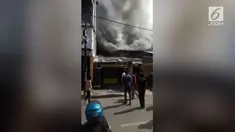 4 buah bangunan dan 1 speda motor hangus terbakar, tak hanya itu kebaarang yang terjadi di kemang utara ini juga menewaskan seorang anak.