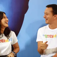 Perlakuan istimewa film Ada Apa Dengan Cinta 2. Tidak seperti biasa, film Indonesia hanya mendapatkan beberapa layar saja. (Deki Prayoga/Bintang.com)