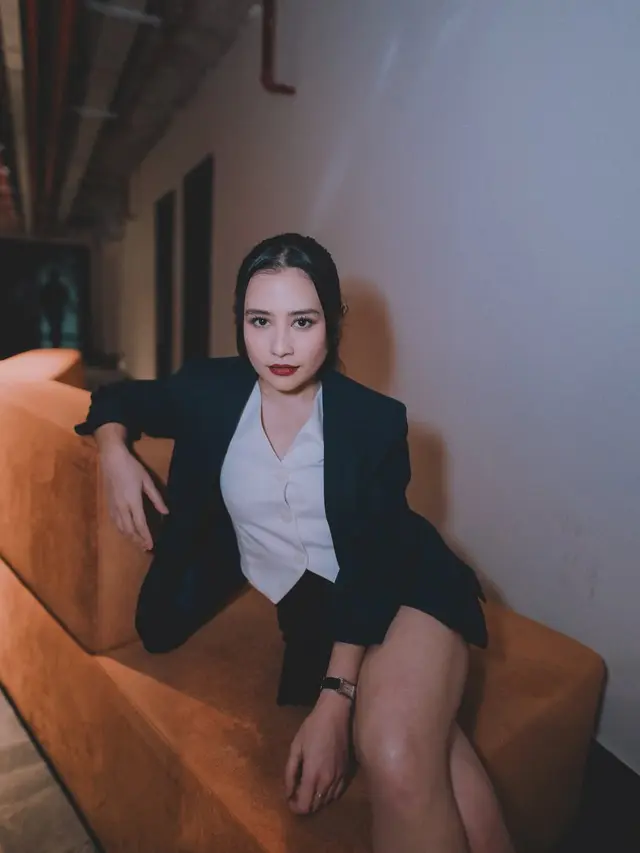 Prilly Latuconsina