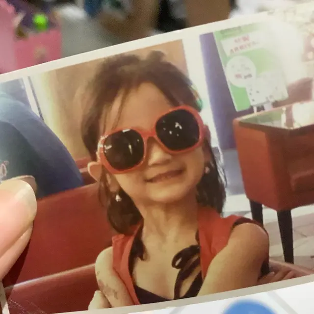 6 Potret Masa Kecil Harleyava Princy Anak Ferry Maryadi, Mirip Ibunda Sejak Dulu
