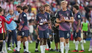Tottenham Dihajar Brentford, Roberto De Zerbi: Kami Belum Jadi Sebuah Tim
