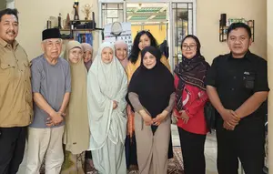 Beri Dukungan Moral, Komdigi dan DPRD Depok Sambangi Rumah Arie Basuki