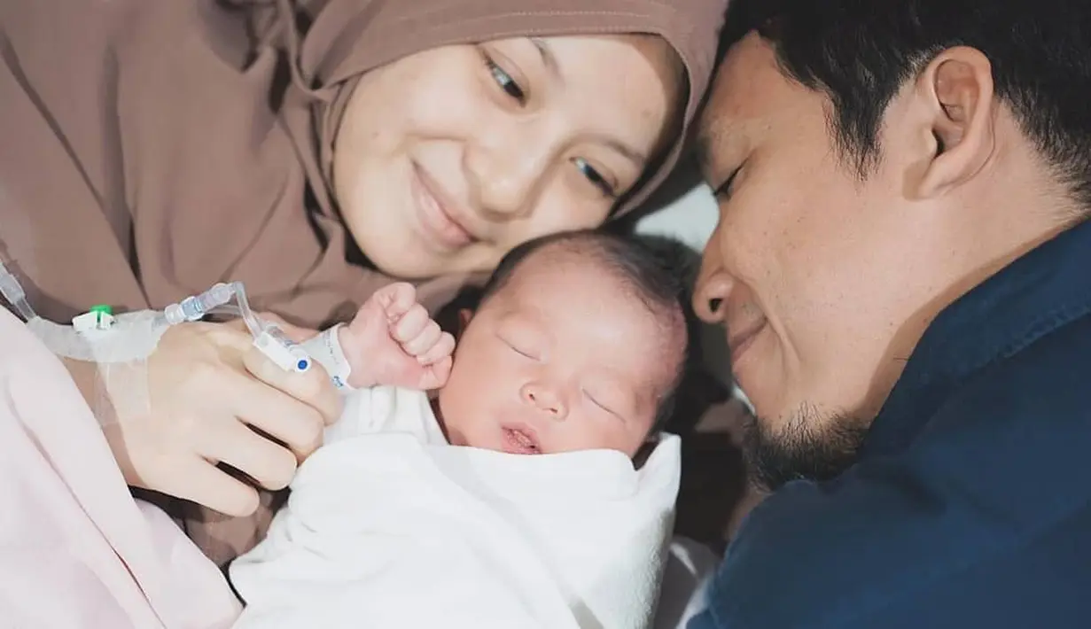 Desta dan Ricky Harun