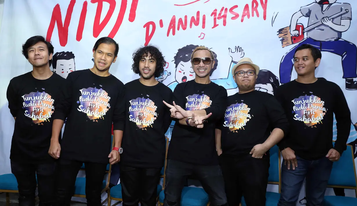 Sedangkan Andro, Nidji adalah perjalanan hidupnya yang akan diceritakan pada anak cucunya. (Nurwahyunan/Bintang.com)