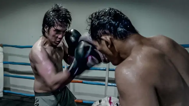 FOTO: Menang Tinju Lawan Winson Reynaldi, Ini Deretan Olahraga El Rumi