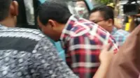 Ricuh Saat Blusukan, Ahok Dievakuasi Pakai Angkot