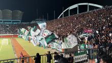 Stadion Maguwoharjo dipastikan bakal kembali bergemuruh. Salah satu kelompok suporter PSS Sleman, Brigata Curva Sud (BCS) . (Bola.com/Ana Dewi)