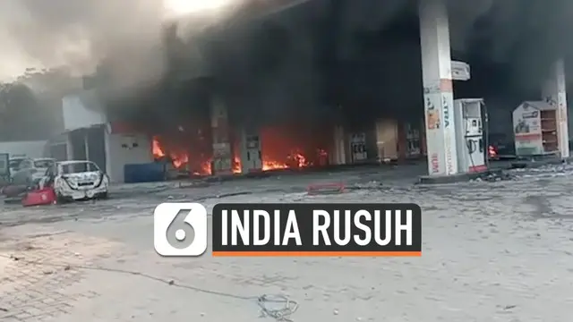 Aksi unjuk rasa warga menentang UU kewarganegaran India baru yang kontroversial berakhir rusuh. Petugas keamanan dan warga terbunuh dalam insiden berdarah ini.