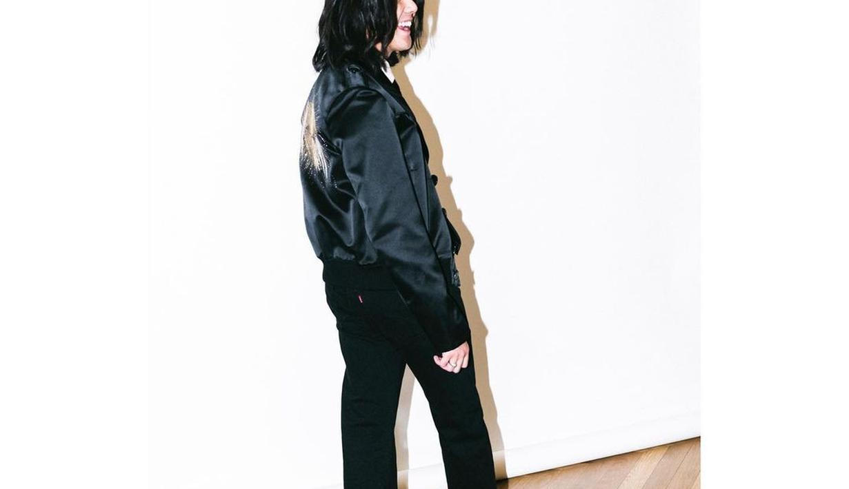 Penampilan Iqbaal Ramadhan makin mempesona dan dewasa ketika memanjangkan rambutnya tersebut. (FOTO: instagram.com/iqbaal.e)