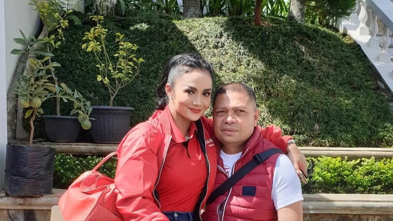 Momen Mesra Krisdayanti dan Raul Lemos (sumber: instagram/@raullemos06)