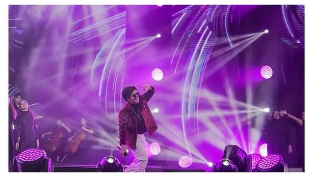 6 Momen Ria Ricis dan Atta Halilintar Tampil di YouTube Fanfest 10, Curi Perhatian