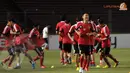 Sebanyak 23 pemain Timnas Cina mengikuti sesi latihan di Stadion GBK Jakarta untuk menghadapi Timnas Indonesia (Liputan6.com/ Helmi Fithriansyah)