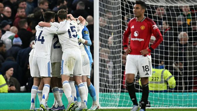 Manchester United Dikalahkan Leeds, Michael Carrick Salahkan Wasit