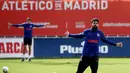 Pemain Atletico Madrid, Diego Costa, saat sesi latihan di Majadahonda, Sabtu (9/5/2020). Latihan ini digelar jelang rencana kembali bergulirnya kompetisi La liga Spanyol. (AFP Photo)