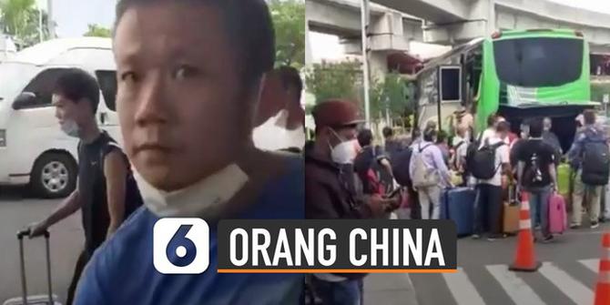 VIDEO: Viral Puluhan Warga China Tiba di Bandara Soekarno-Hatta