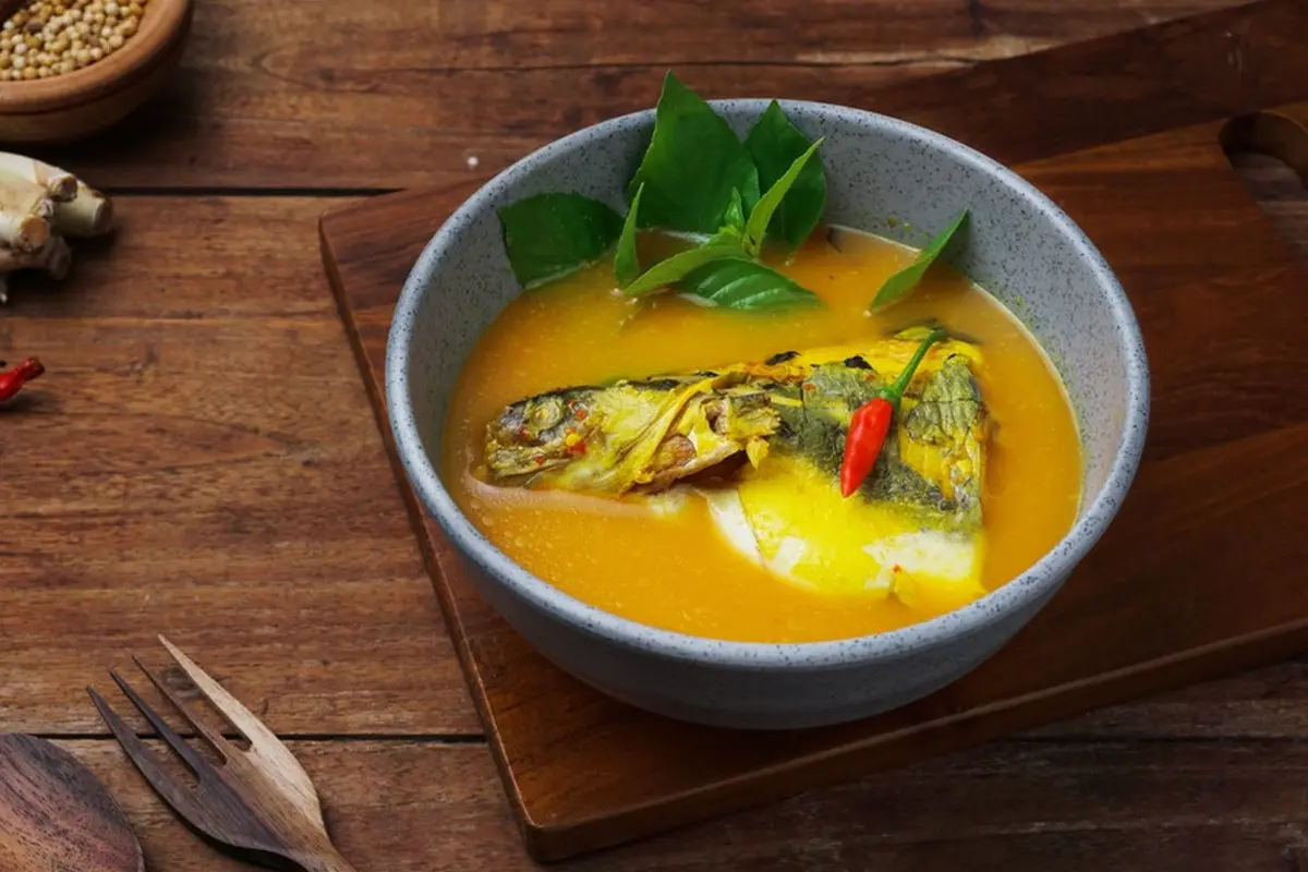 pindang ikan bumbu kuning
