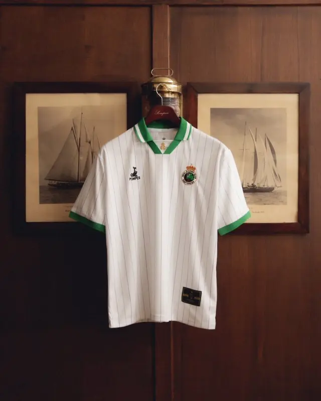 10. Racing Santander -- Jersey Ulang Tahun
