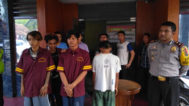 Waspada, Swafoto di Jembatan Ampera Bisa Diincar Perampok