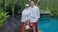Gaya Syahrini hadiri acara di Bali. [IG: @princessyahrini]