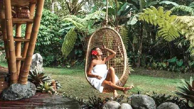 Pesona Arsitektur Bambu yang Menghadirkan Surga Tropis di Bali