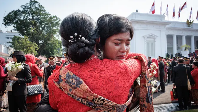 Suasana Haru dan Bangga Warnai Pelantikan Perwira Remaja TNI-Polri