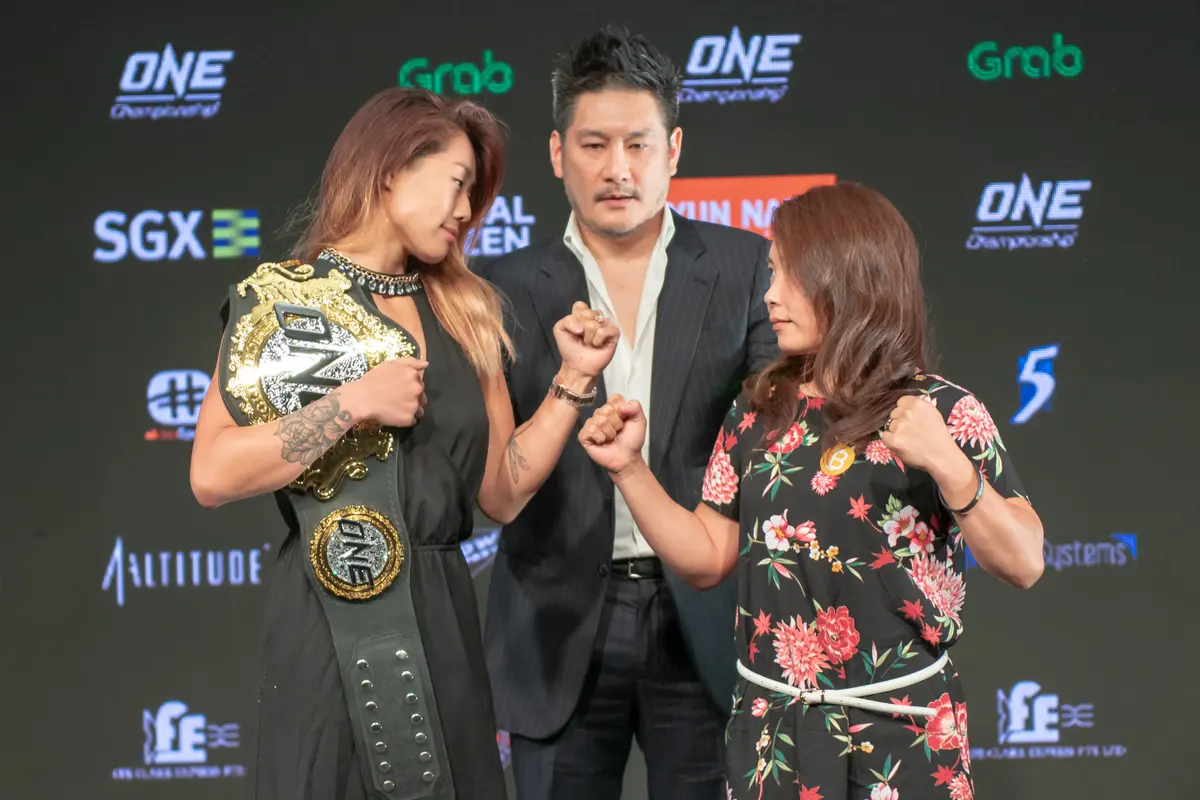 Angela Lee dan Mei Yamaguchi