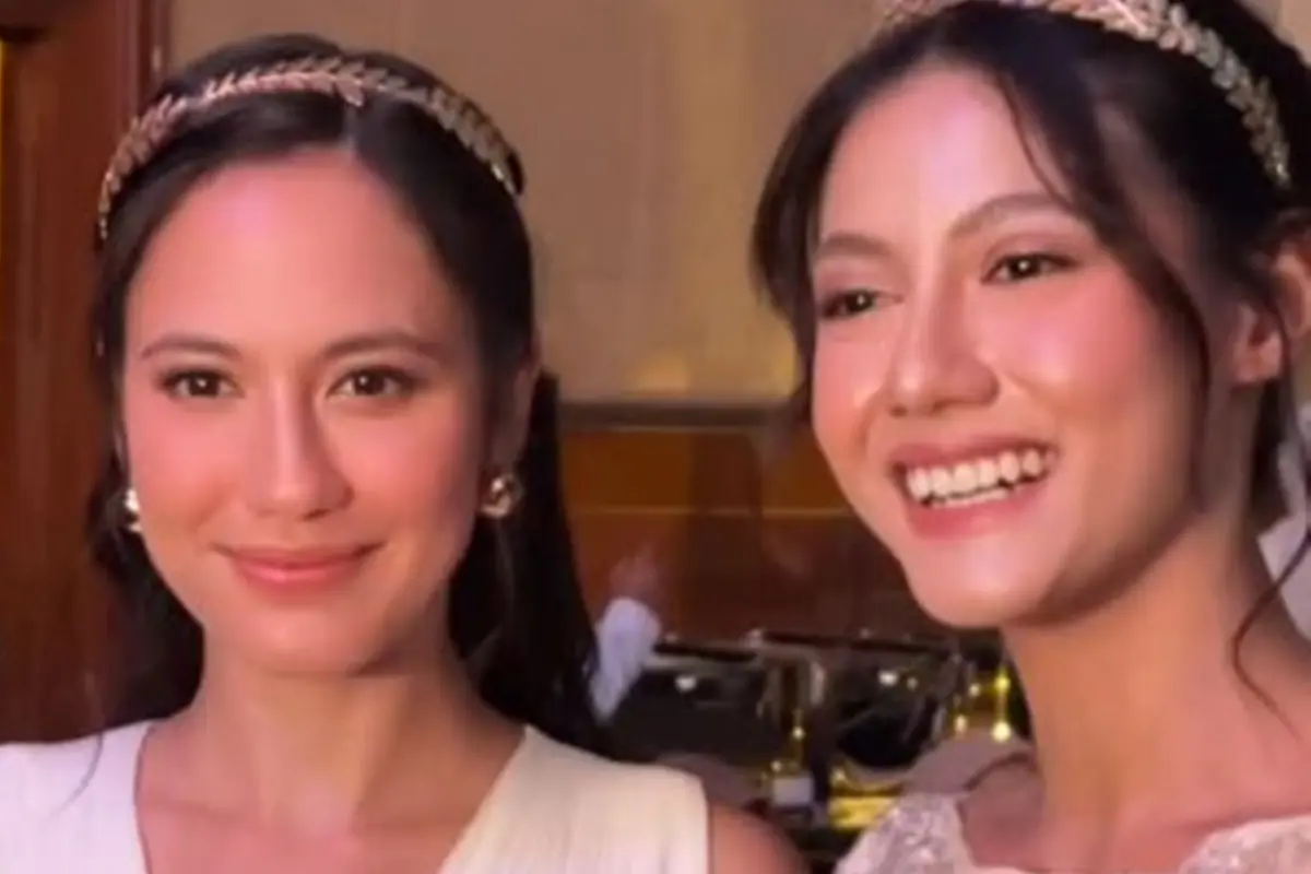 5 Momen Pevita Pearce Ketemu 'Kembaran' Klaudia Kristi, Sama-sama Tampil Bergaun