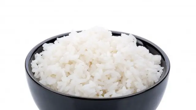 Nasi Putih. (foto: Pinterest/Freepik).