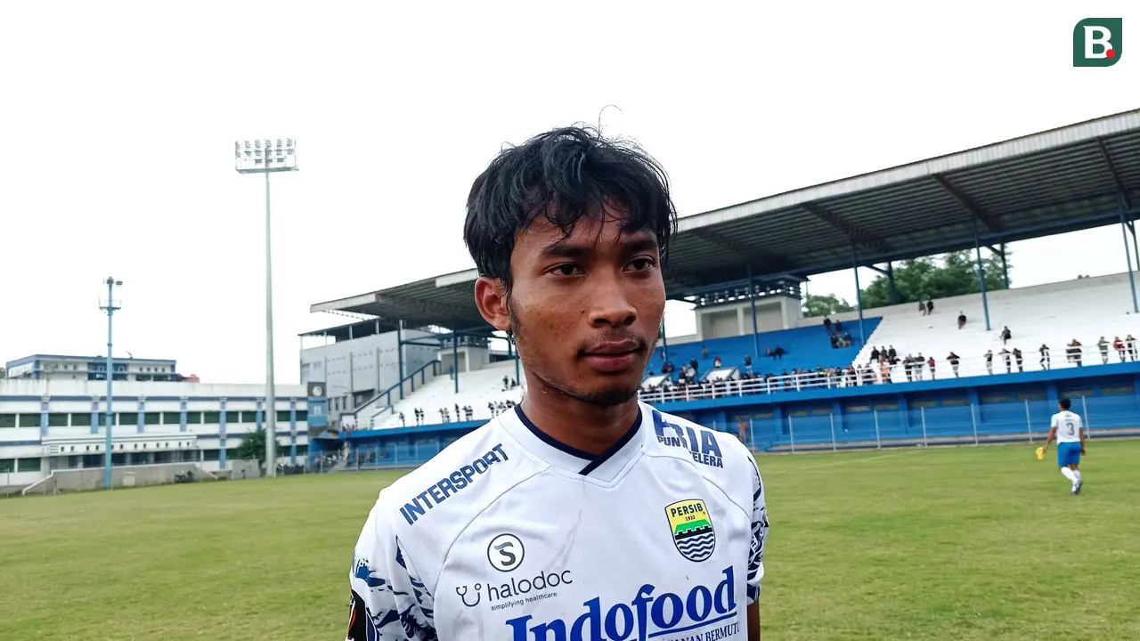 Robi Darwis - Persib Bandung