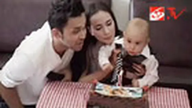 Teuku Zaky-Ilmira Rayakan Ultah Zio