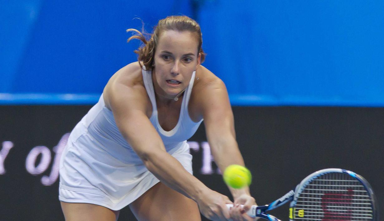 Jamila Wolfe dari Australia beraksi pada Piala Hopman di Perth, Australia  (7/1/2016). (AFP Photo/Tony Ashby) 