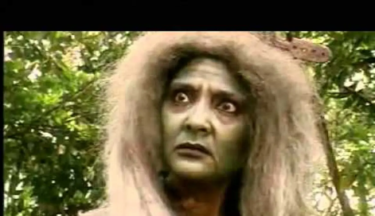 Mak Lampir di sinetron Misteri Gunung Merapi. Foto: Youtube