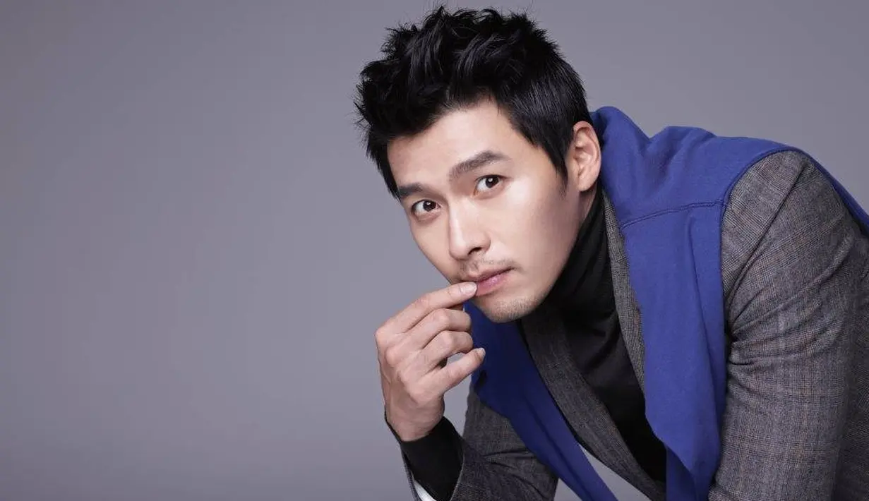 Keinginan menjadi aktor bermula saat Hyun Bin duduk di bangku SMA. Kala itu, ia mendapat apresiasi dari penonton pada sebuah pertunjukan drama. (Foto: Allkpop.com)