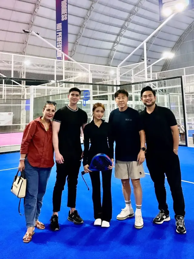 7 Potret Fuji dan Verrell Olahraga Bareng Shin Tae-yong, Diajari Tren Velocity