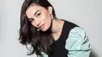 Mentari De Marelle, perempuan kelahiran  28 Januari 1997 
 ini kerap terlihat di layar televisi dengan bintangi beberapa judul FTV. Kecantikannya sukses mencuri perhatian publik. Terlebih, Mentari sangat memperhatikan fashion pakaian yang ia kenakan. (Liputan6.com/IG/@demarellementari)