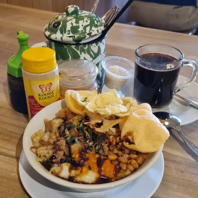 Rekomendasi Kuliner Viral di PIK Terbaru 2025, Gerobak Betawi PIK.