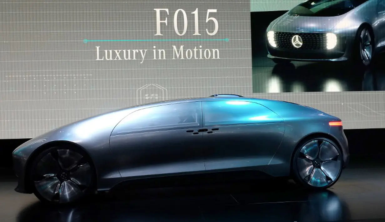Mobil listrik Mercedez-Benz F015 ditampilkan di The North American International Auto Show di Detroit, Michigan, pada tanggal 12 Januari 2015. (AFP Poto/Jewel Samad)