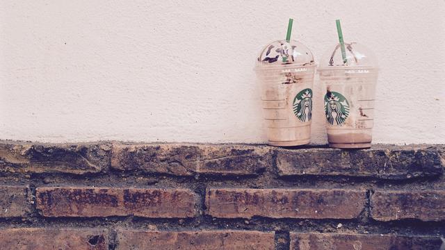 Ilustrasi Starbucks