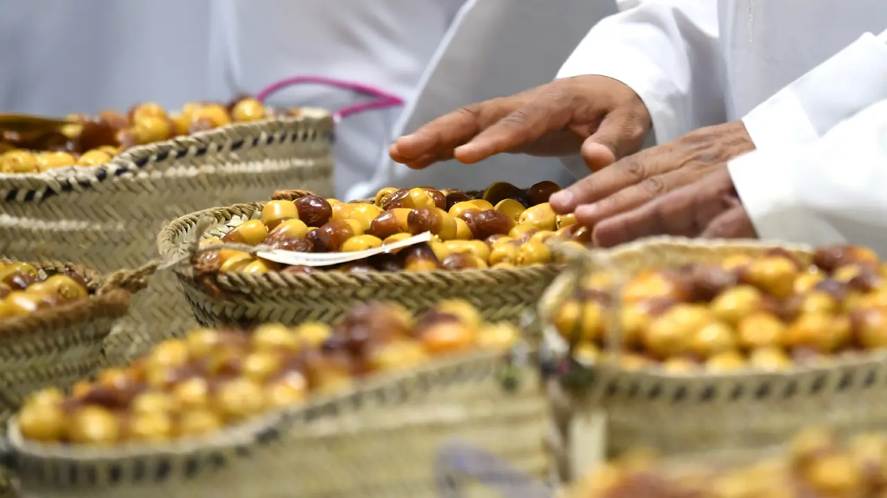 Festival Kurma Liwa