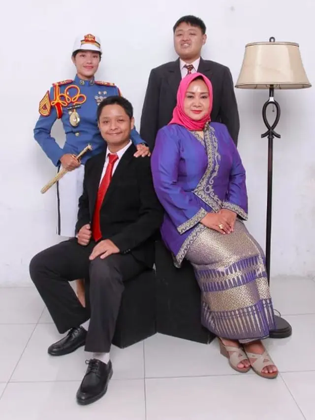 Fakta Sosok Salma Amalia Zakaria, Letda yang Disebut Sebagai Superwoman di TNI AL. (Sumber:  Instagram/@indahs.zakaria)