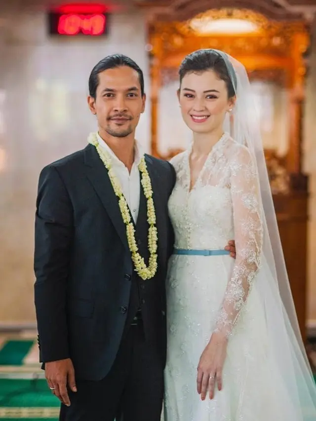 7 Potret Kehidupan Kimberly Ryder dan Edward Akbar yang Disebut Netizen Terlalu Sederhana