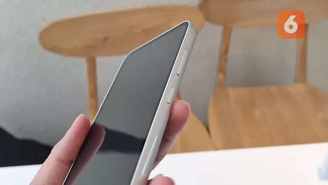 Samsung Galaxy S23 FE (Liputan6.com/Giovani Dio Prasasti)