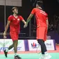 Ganda putra Indonesia, Muhammad Shohibul Fikri/Bagas Maulana saat menghadapi ganda putra Malaysia, Beh Chun Meng/Goh Boon Zhe pada laga final bulu tangkis beregu putra SEA Games 2023 di Morodok Techo National Stadium Badminton Hall, Phnom Penh, Kamboja, Kamis (11/5/2023). Muhammad Shohibul Fikri/Bagas Maulana menang dua game langsung 21-12, 22-20. Tim bulu tangkis Indonesia merebut medali emas setelah menang 3-1 atas Malaysia. (Bola.com/Abdul Aziz)