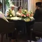 [Foto: Suasana Akad Nikah Angelica Simperler via Zoom Meeting]