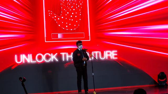 Menkominfo Johnny G Plate menghadiri peluncuran layanan 5G Telkomsel di Telkom Hub, Jakarta, Kamis (27/5/2021).