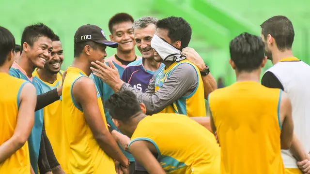 Arema Cronus