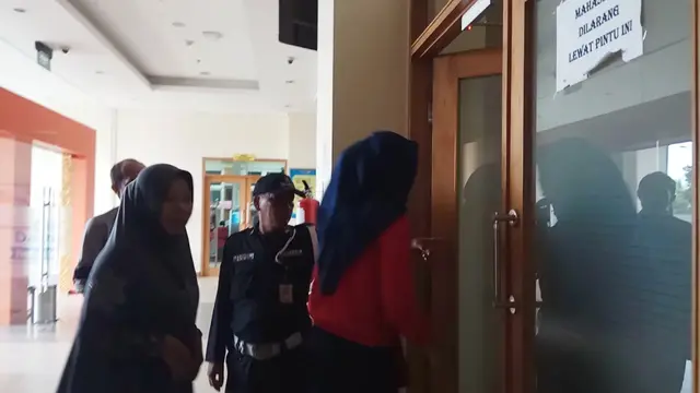 93 Mahasiswa Palembang Jadi Korban Runtuhnya Balkon BEI