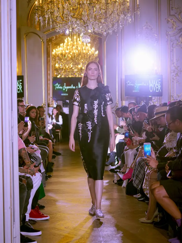 Efforless beauty, konsep cantik perempuan Prancis di panggung Paris Fashion Show