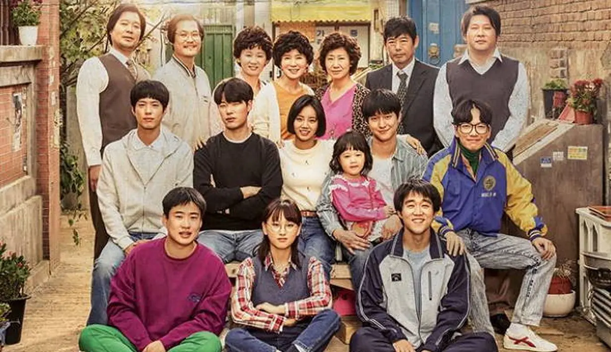 Reply 1988 menceritakan persahabatan dari lima orang. Lima orang ini sudah berteman sejak kecil dan tinggal di lingkungan yang sama. (Foto: soompi.com)