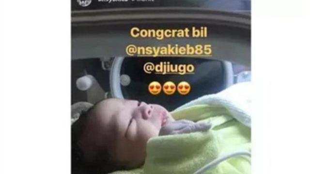 Cantiknya putri mungil Nabila Syakieb dan Reshwara Argya Radinal yang diberi nama Raqeema Ruby Radinal, seperti apa? (instagram.com/lambeturah/KLN)